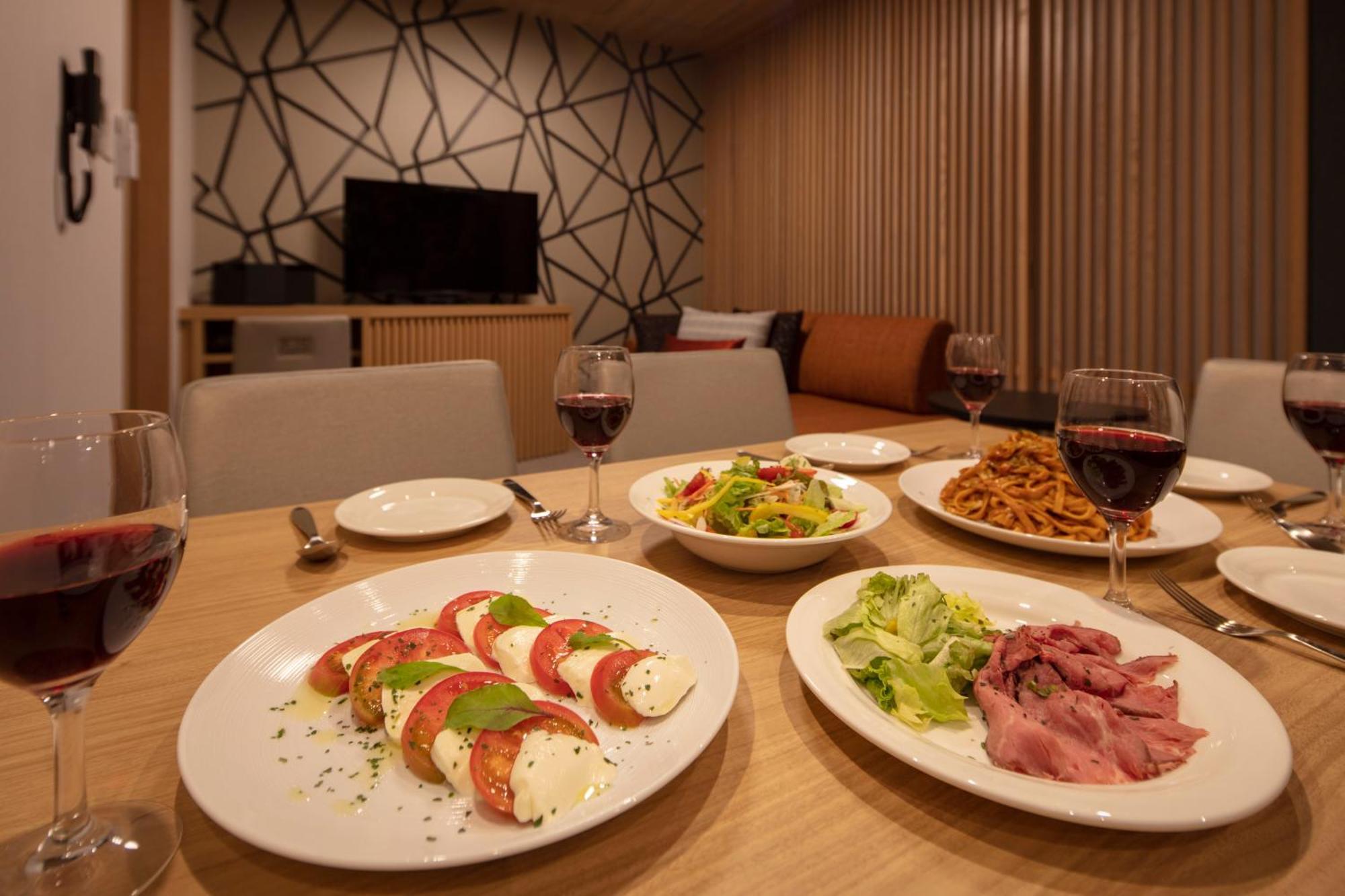 Готель Tokyu Vacations Osaka Midosuji Екстер'єр фото